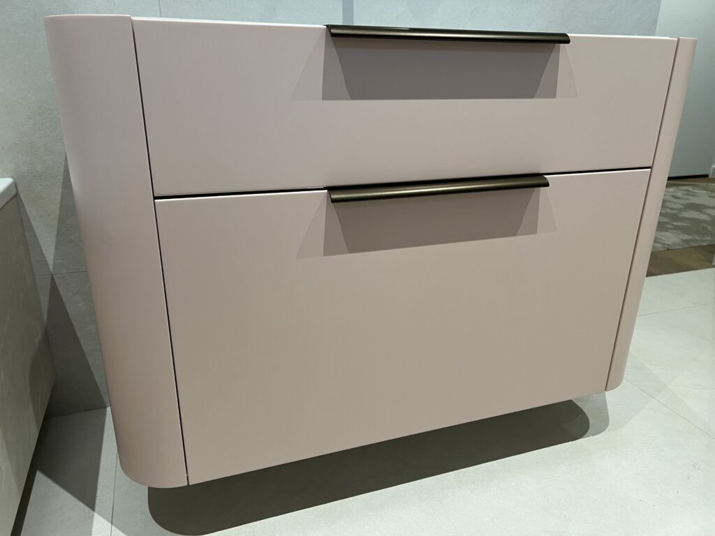 fronty uchwyty łazienka na wymiar